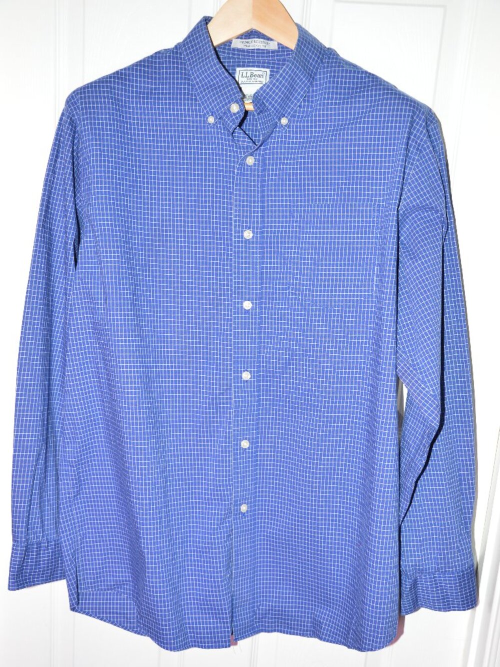L.L. Bean Button-up Shirt Mens L Blue White Check Wrinkle Resistant Cotton prepp